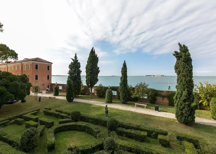 Isola Di San Servolo - Centro